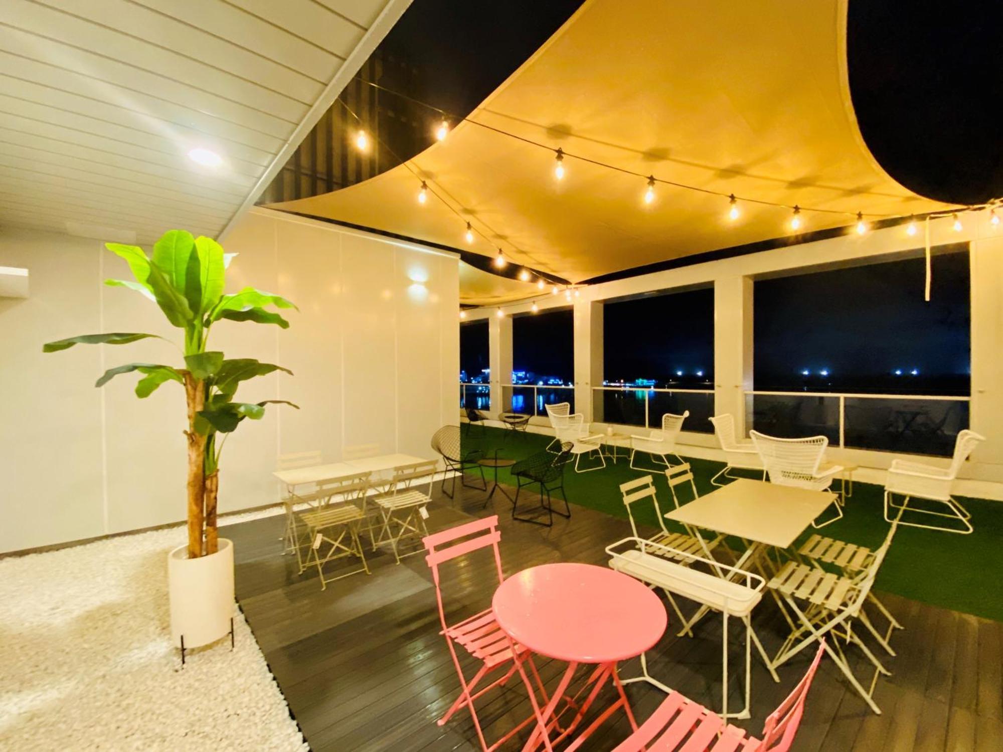 סוקצ'ו Stay Hostel מראה חיצוני תמונה
